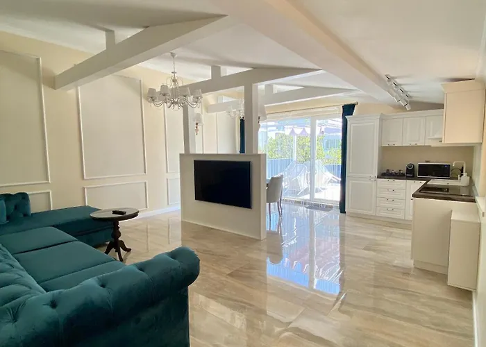 Venetian بوخارست